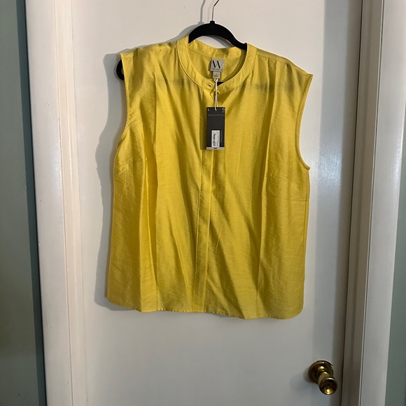 Sunny Yellow Sleeveless Button Down Shirt - Picture 4 of 4